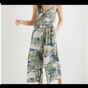 Aerie tropical Tie Front Jumpsuit - MED